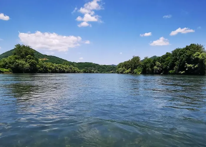 Drinaland 빌라 Ljubovija